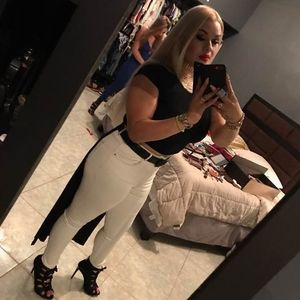 Meet your Posher, Licende